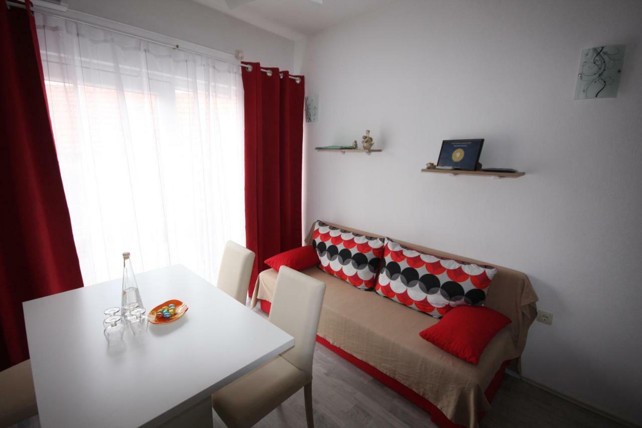 Apartment Antonio Jezera Buitenkant foto